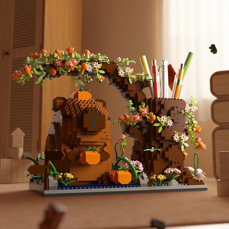 Creative Kapibala Blocks Building Blocks Pen Holder