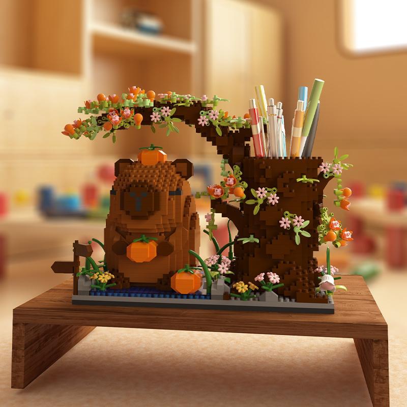 Creative Kapibala Blocks Building Blocks Pen Holder
